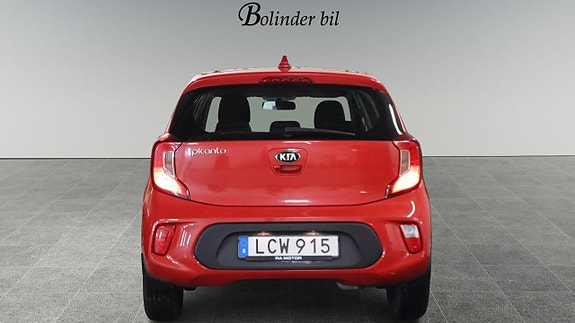 Kia Picanto 5 of 23