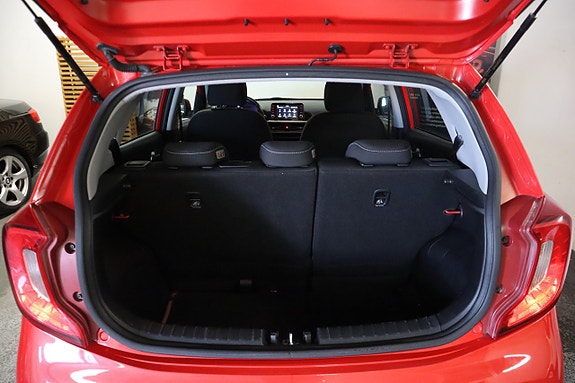 Kia Picanto 19 of 23