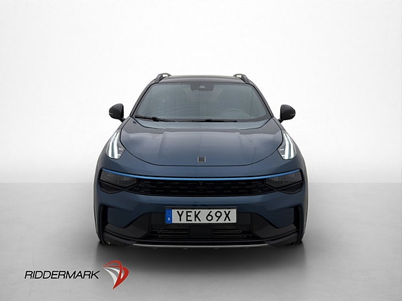 Lynk & Co 01 2 of 30