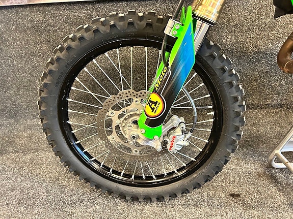 Kawasaki KX 450 X / I butiken / Finans / Skickas 11 of 12