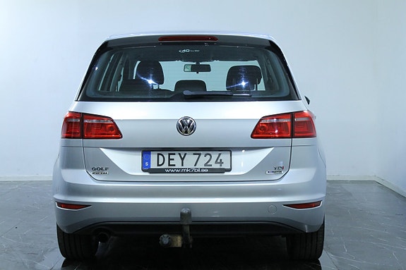Volkswagen Golf Sportsvan 6 of 13