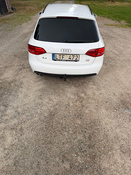 Audi A4 4 of 6