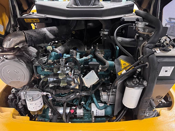 Volvo L30GS med redskap 6 of 6