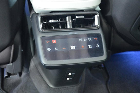 Polestar 4 16 of 20