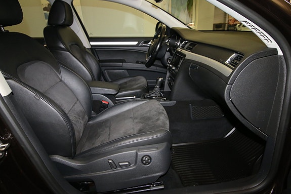 Skoda Superb 12 of 24