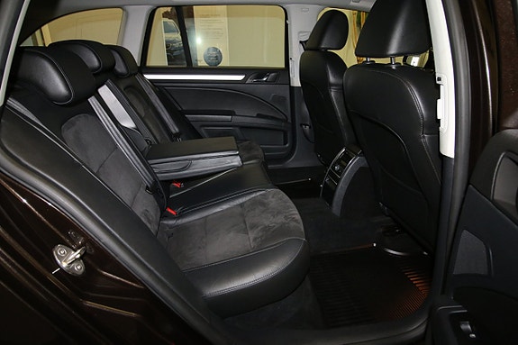 Skoda Superb 11 of 24