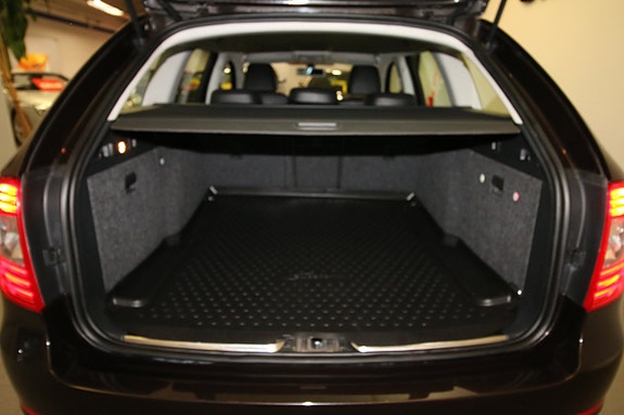Skoda Superb 10 of 24