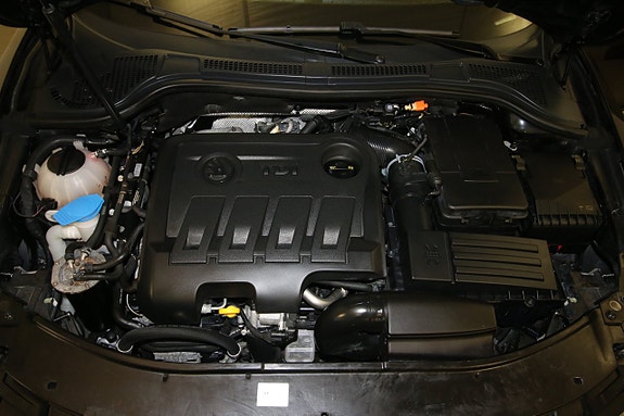 Skoda Superb 19 of 24