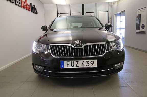 Skoda Superb 3 of 24