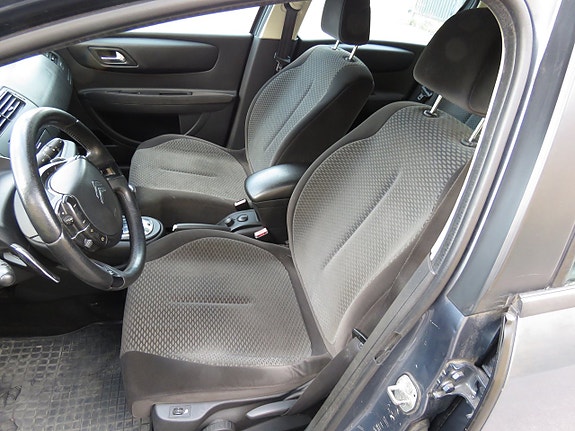 Citroen C4 10 of 17