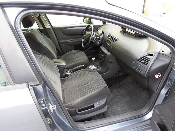 Citroen C4 11 of 17