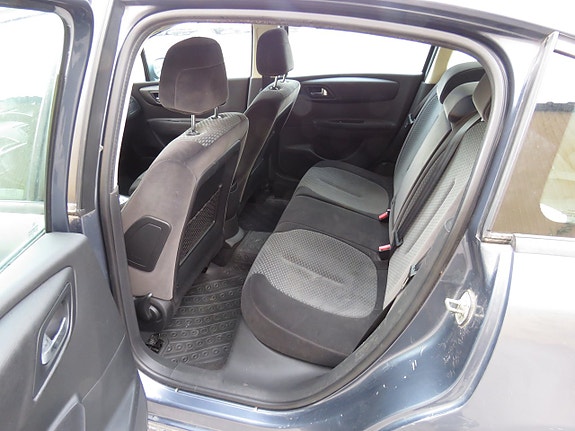 Citroen C4 12 of 17
