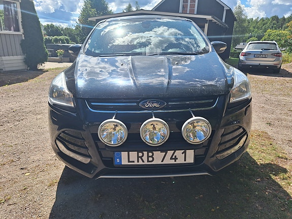 Ford Kuga 3 of 7