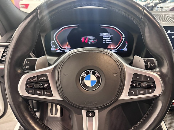 BMW 320d 8 of 15