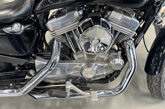 Harley-Davidson Sportster 883 0.9 6 of 6