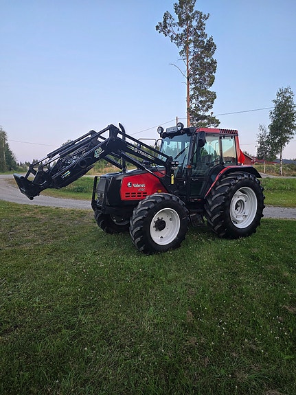 Valmet 6400 2 of 13