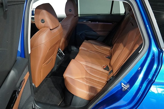 Skoda Enyaq 5 of 10