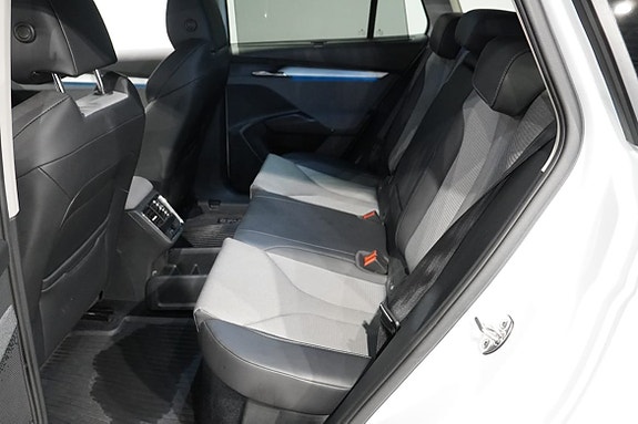 Skoda Enyaq 7 of 17
