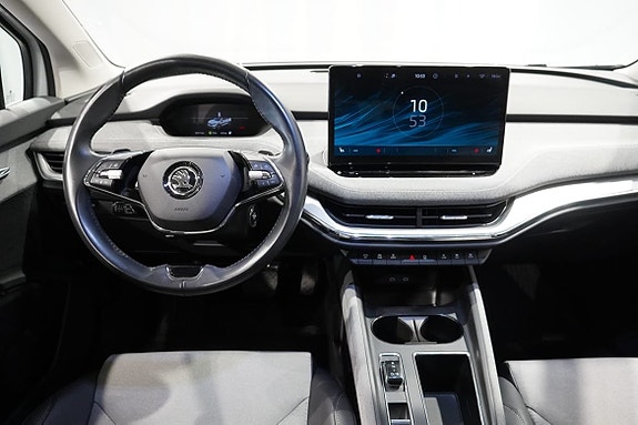 Skoda Enyaq 8 of 17