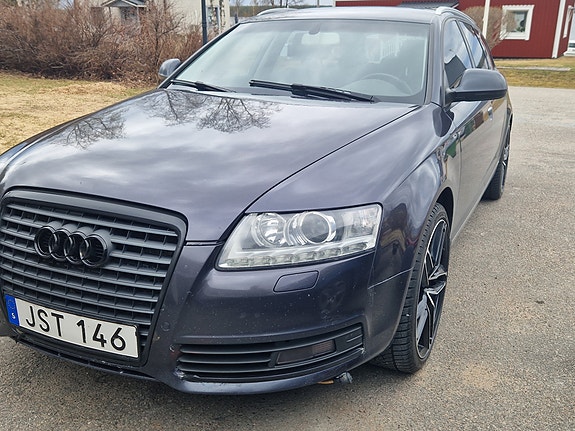 Audi A6 4 of 5