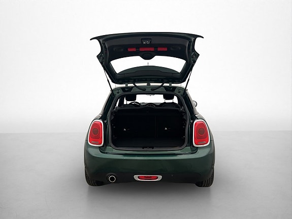 MINI Cooper 17 of 21