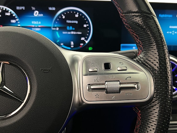 Mercedes-Benz GLB200 d 19 of 30