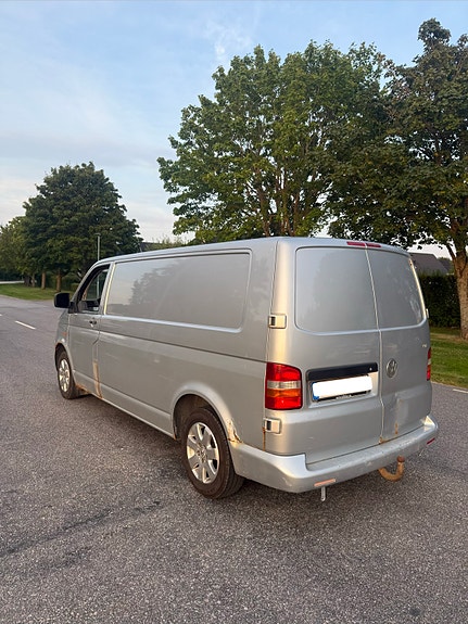 Volkswagen Transporter 3 of 7