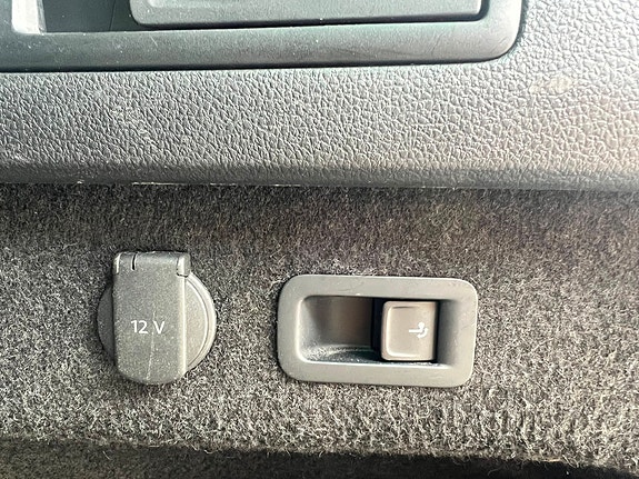 Volkswagen Passat 8 of 9