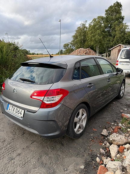 Citroen C4 4 of 5