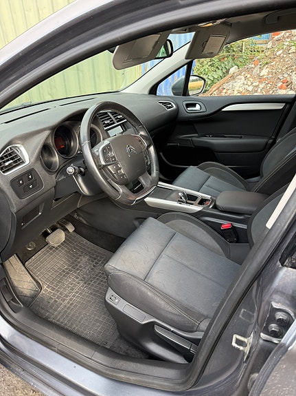 Citroen C4 5 of 5
