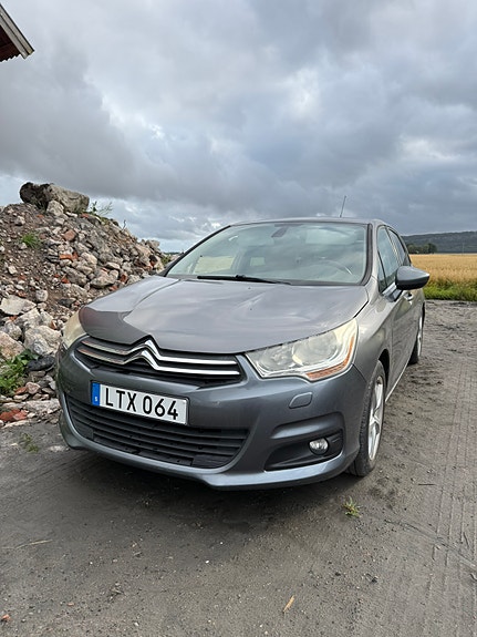 Citroen C4 2 of 5