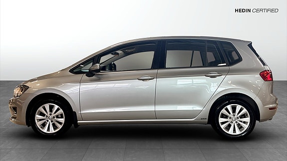 Volkswagen Golf Sportsvan 6 of 16