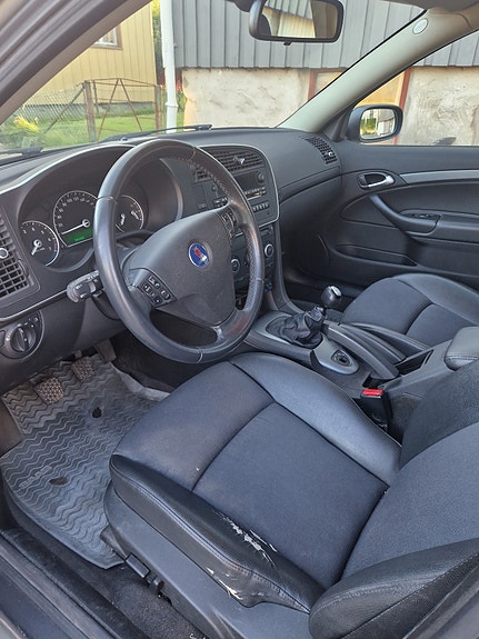 Saab 9-3 10 of 16