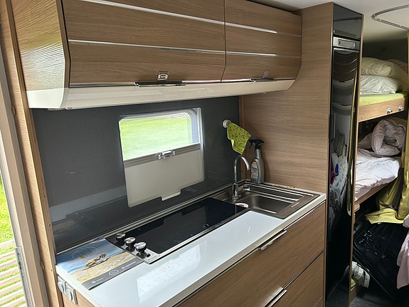 Adria Adora 593 UK 5 of 6