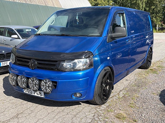 Volkswagen Transporter 12 of 26
