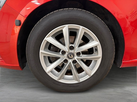 Renault Megane 27 of 27