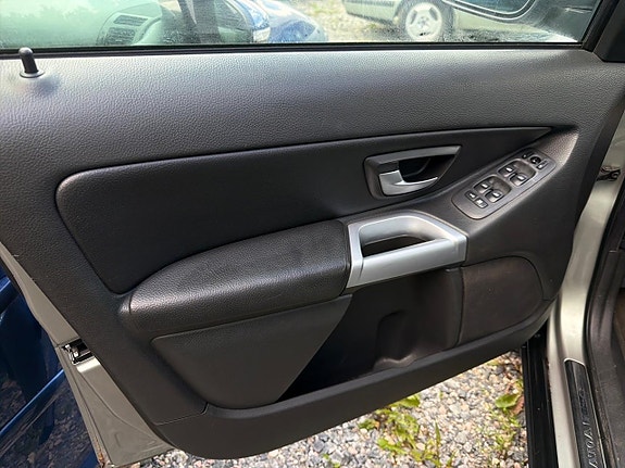 Volvo XC90 27 of 27