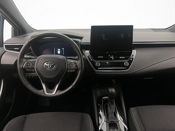 Toyota Corolla 15 of 28
