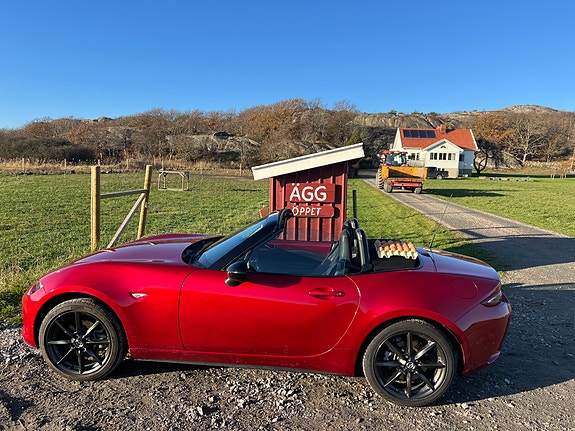 Mazda MX-5 8 of 8