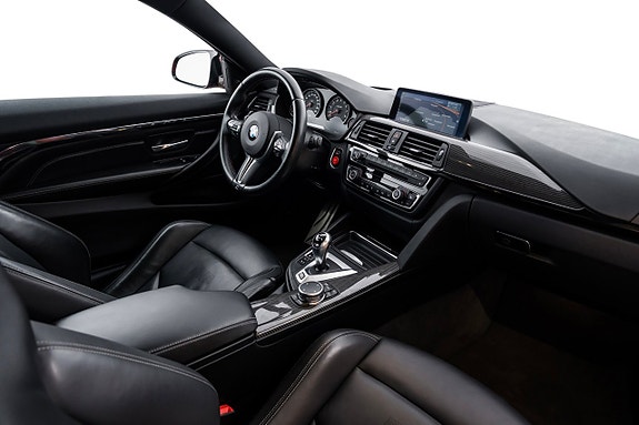 BMW M4 26 of 30