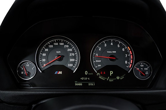 BMW M4 20 of 30