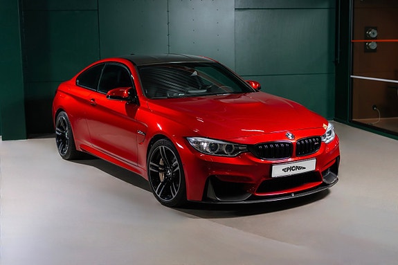 BMW M4 5 of 30