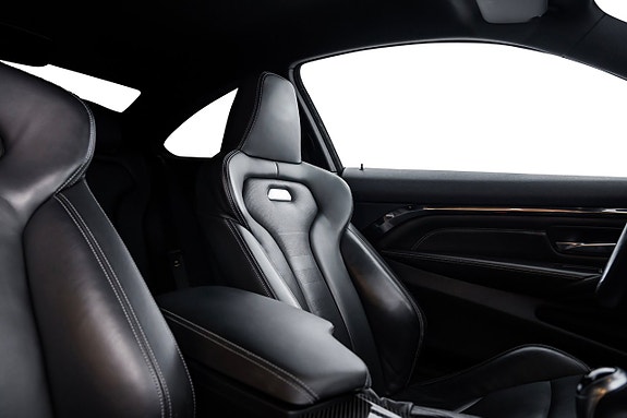 BMW M4 30 of 30