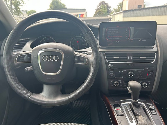 Audi A4 17 of 17