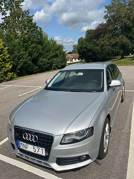 Audi A4 7 of 17