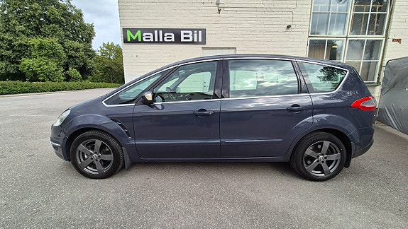 Ford S-MAX 2 of 23