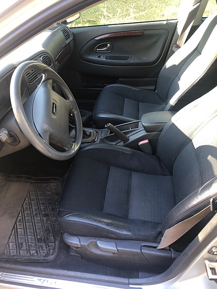 Volvo V40 5 of 6
