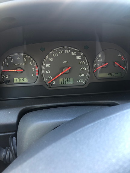 Volvo V40 6 of 6