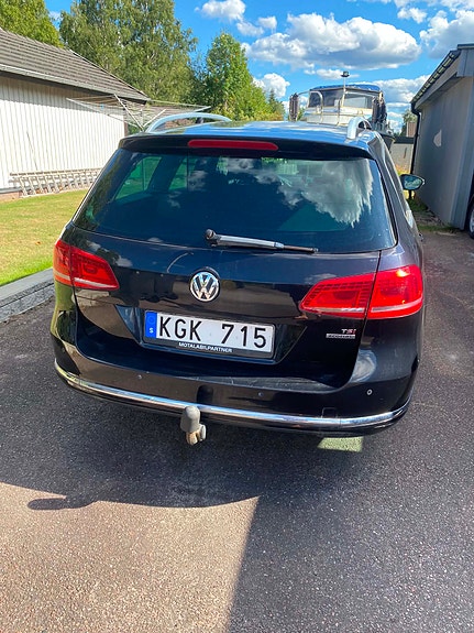 Volkswagen Passat 29 of 30