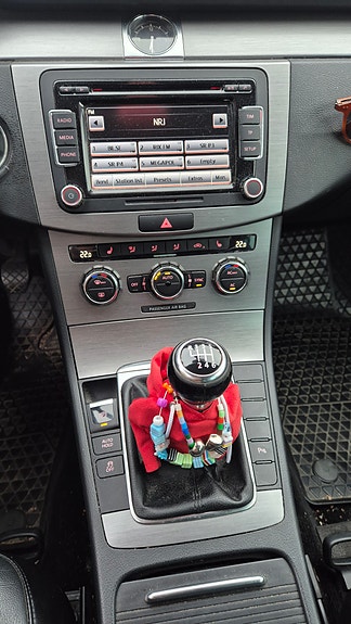 Volkswagen Passat 5 of 30